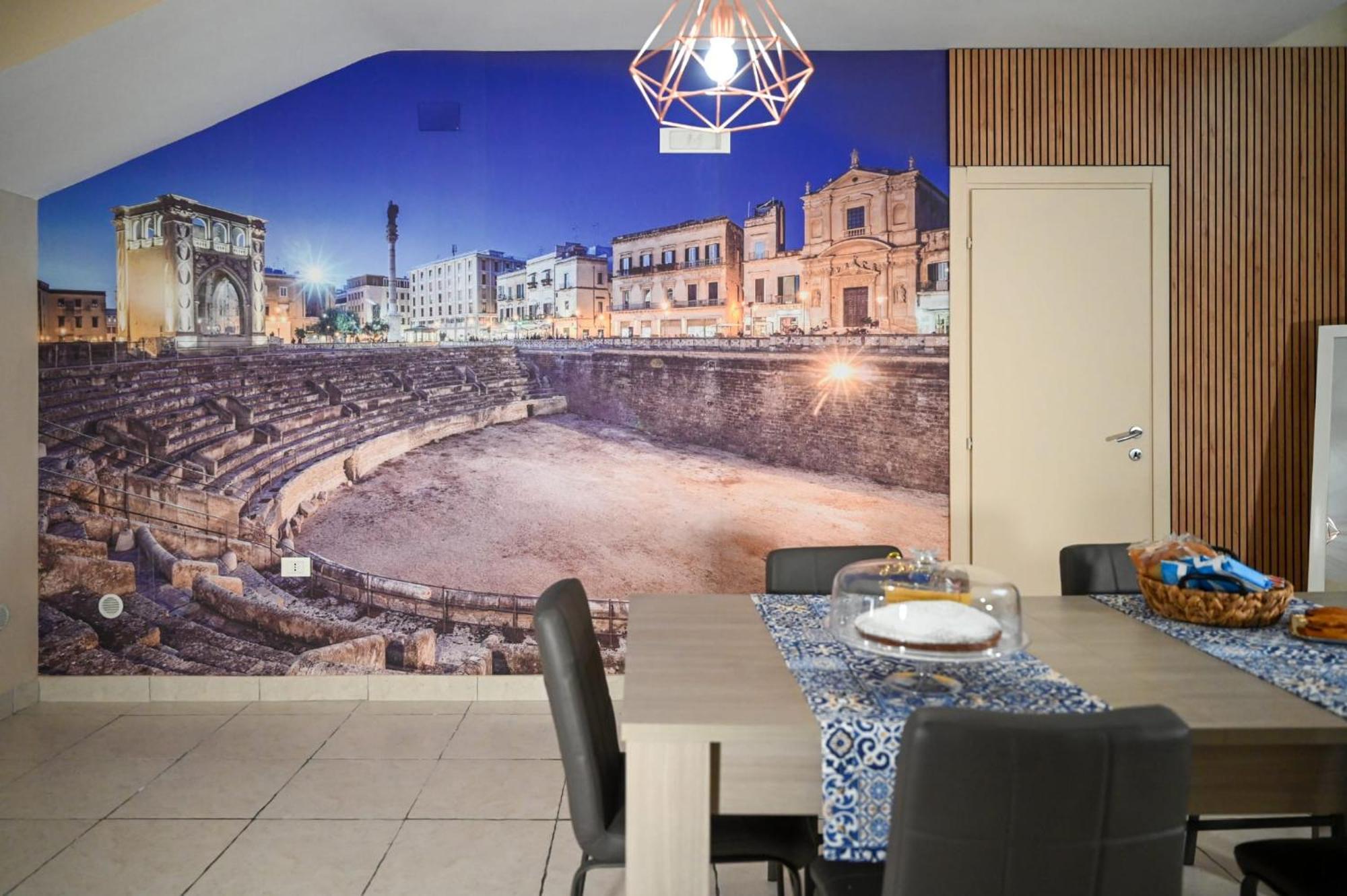"Il Vecchio Salone" Appartamento In Pieno Centro Con Garage Privato Лече Екстериор снимка