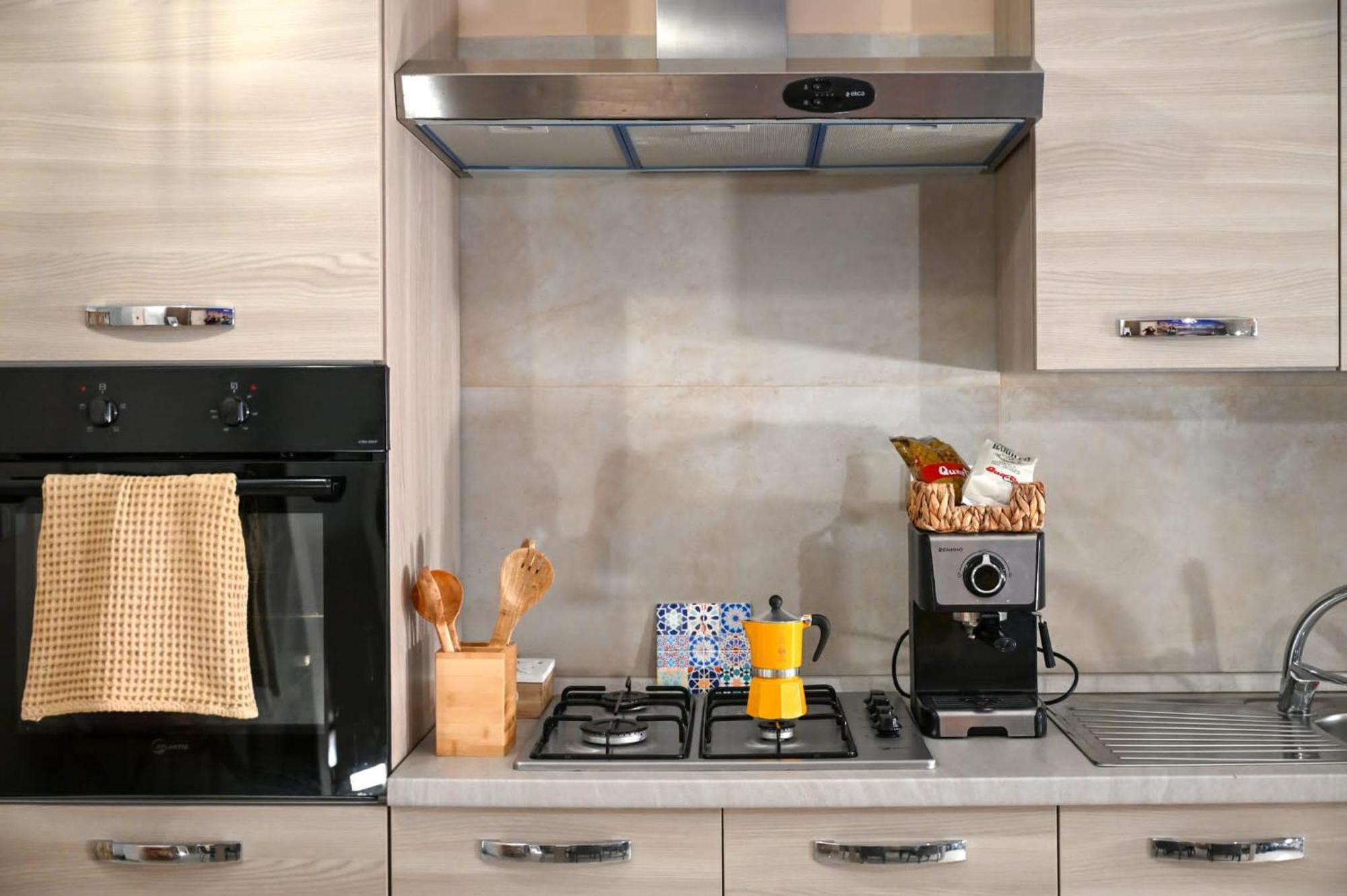 "Il Vecchio Salone" Appartamento In Pieno Centro Con Garage Privato Лече Екстериор снимка